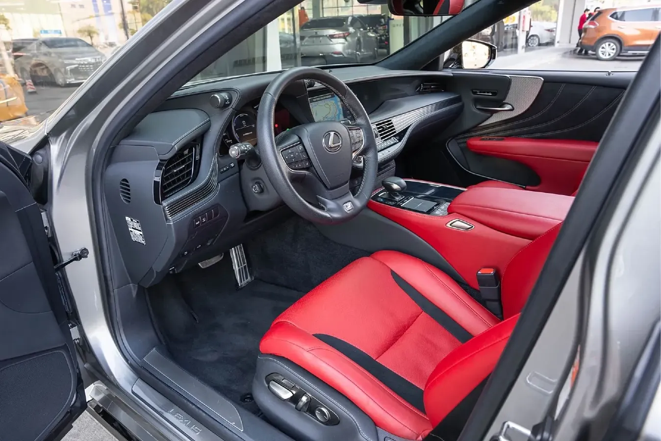 2018 Lexus LS 3.5L 299HP V6 E-CVT Hybrid,autocango,china used car exporter,china ev exporter,chinese used car exporter,chinese used ev exporter