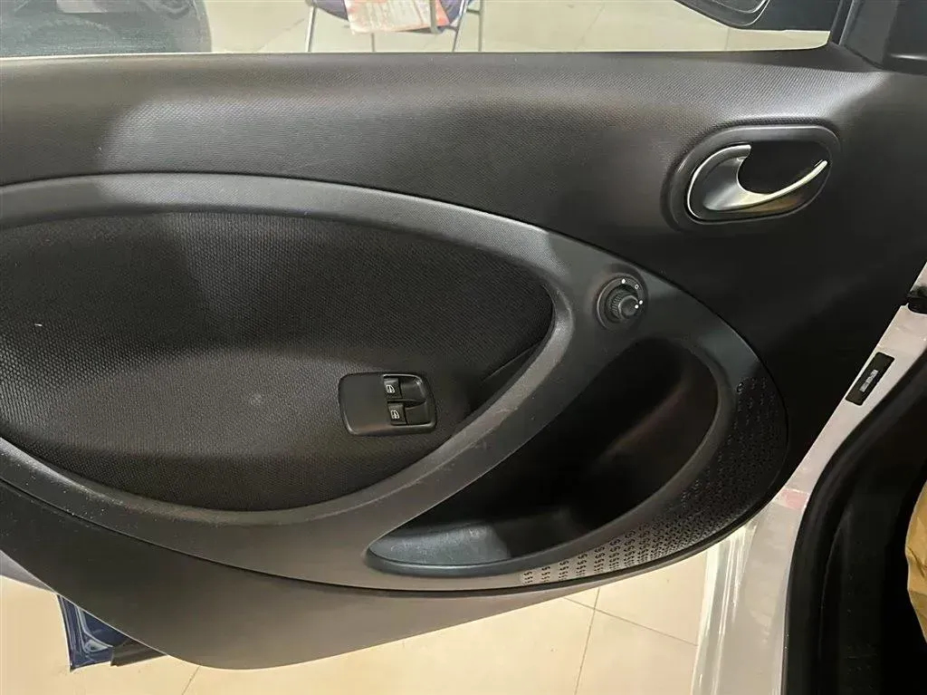 2018 Smart smart forfour 1.0L 71HP L3 6DCT,autocango,china used car exporter,china ev exporter,chinese used car exporter,chinese used ev exporter