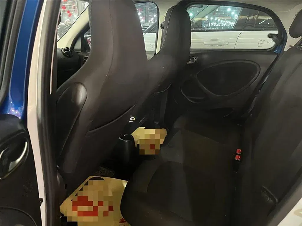 2018 Smart smart forfour 1.0L 71HP L3 6DCT,autocango,china used car exporter,china ev exporter,chinese used car exporter,chinese used ev exporter