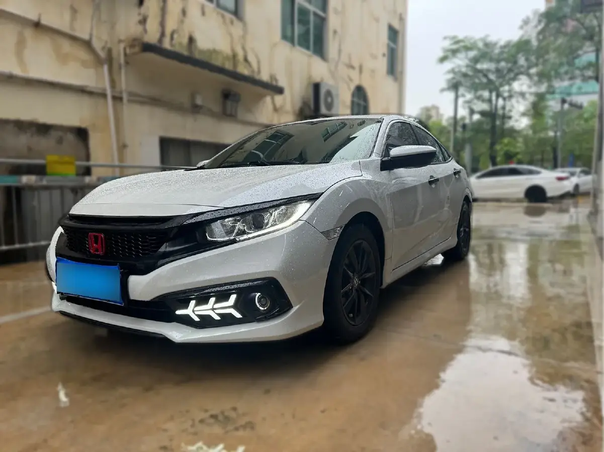 2019 Honda Civic 1.5T 177HP L4 CVT
