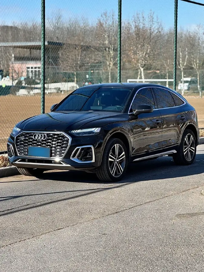 2021 Audi Q5L Sportback 2.0T 252HP L4 7DCT