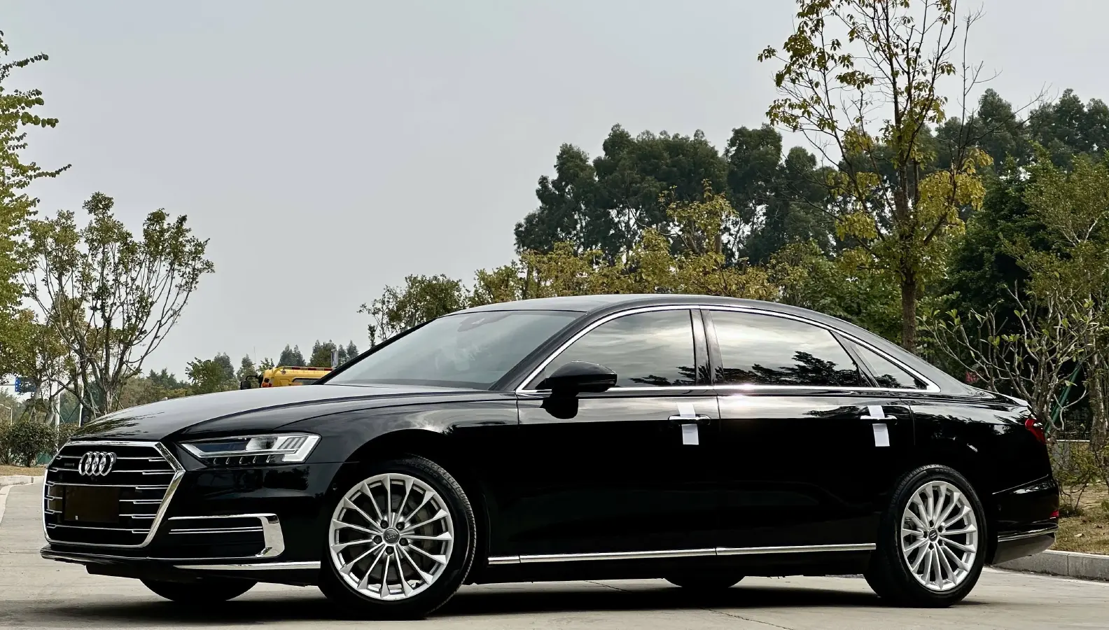 2018 Audi A8 3.0T 340HP V6 8AT