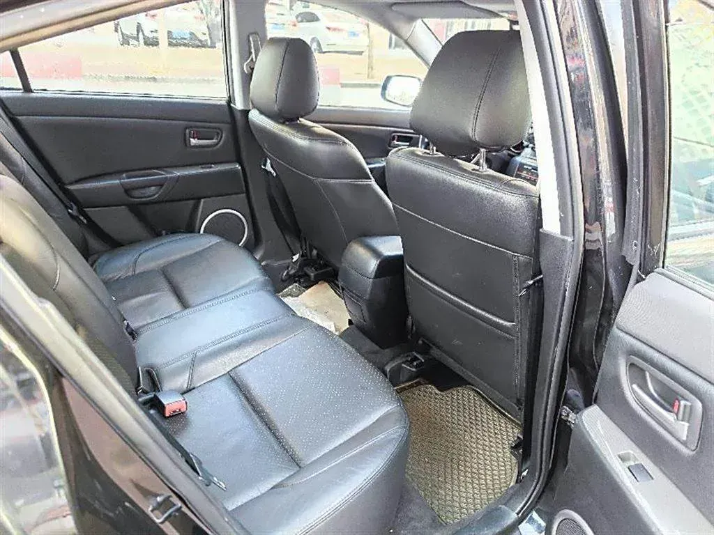 2010 Mazda 3 2.0L 150HP L4 5MT,autocango,china used car exporter,china ev exporter,chinese used car exporter,chinese used ev exporter