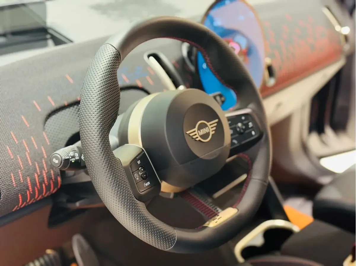 2023 MINI JCW COUNTRYMAN 2.0T 272HP L4 8AT,autocango,china used car exporter,china ev exporter,chinese used car exporter,chinese used ev exporter