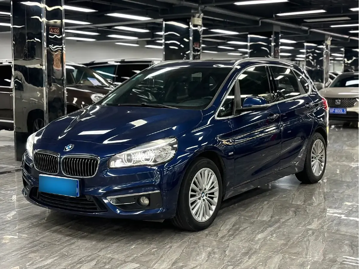 2016 BMW 2 Series Wagon 2.0T 192HP L4 8AT