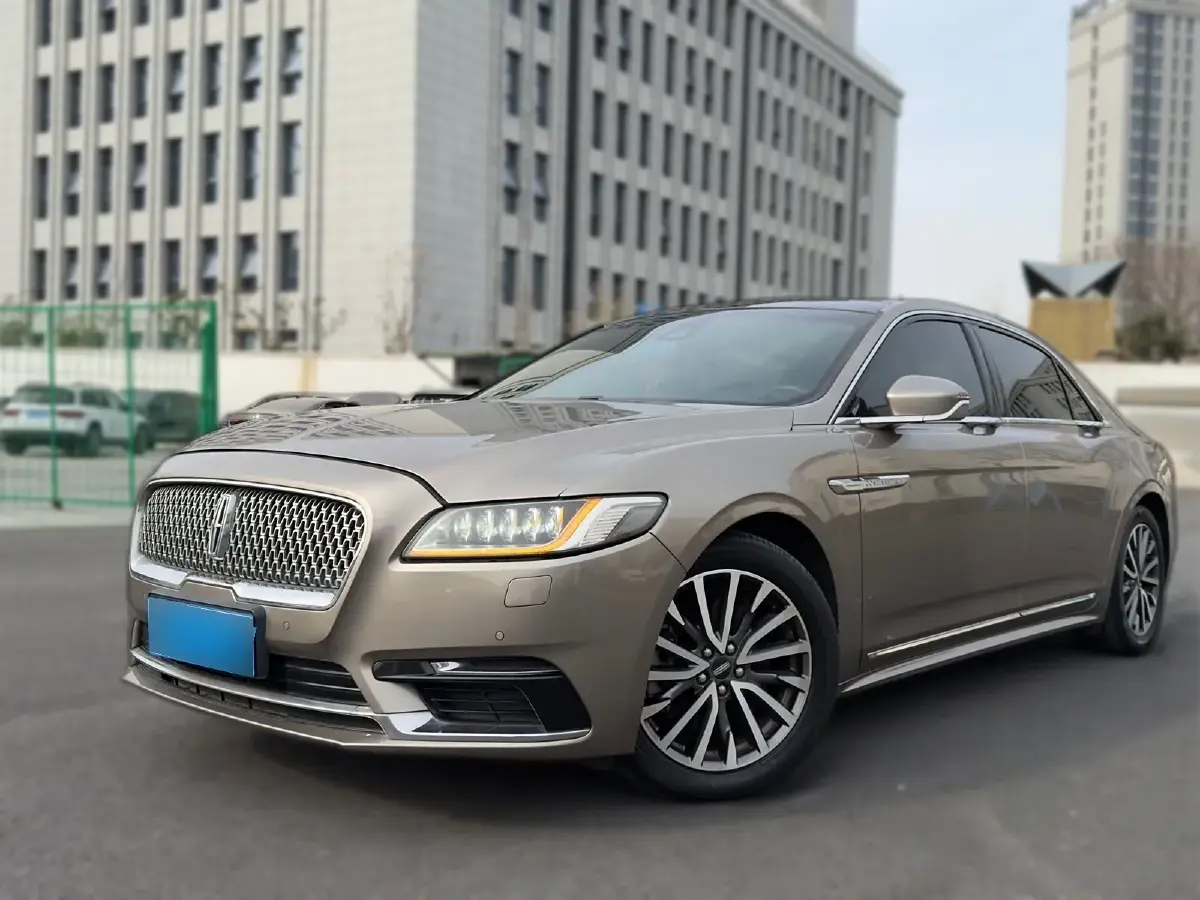 2019 Lincoln Continental 2.0T 241HP L4 6AT