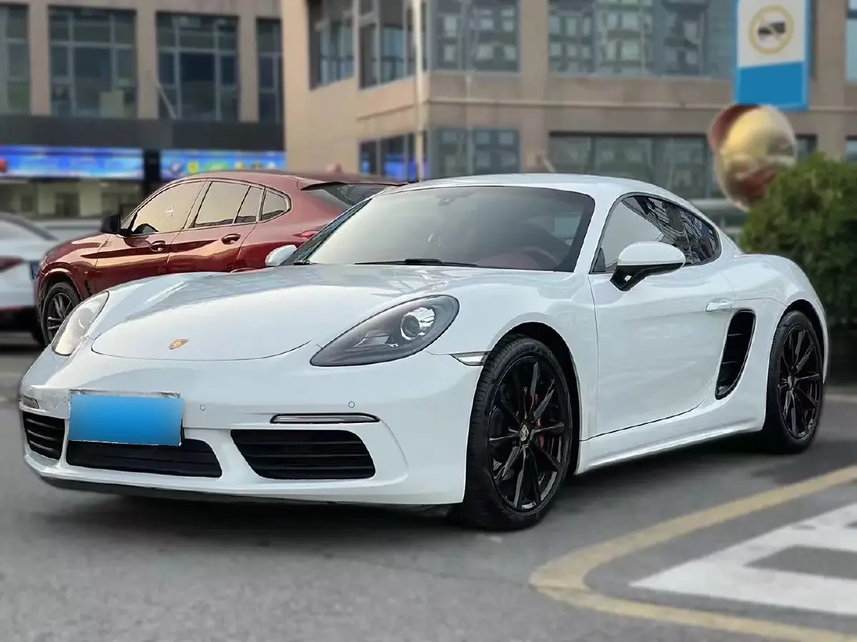 2018 Porsche 718 2.0T 250HP H4 7DCT