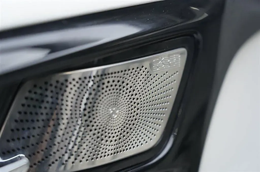 2021 Cyberspace 300 2.0T 227HP L4 8AT,autocango,china used car exporter,china ev exporter,chinese used car exporter,chinese used ev exporter