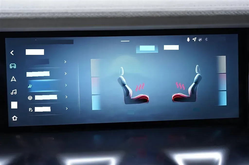 2021 Cyberspace 300 2.0T 227HP L4 8AT,autocango,china used car exporter,china ev exporter,chinese used car exporter,chinese used ev exporter