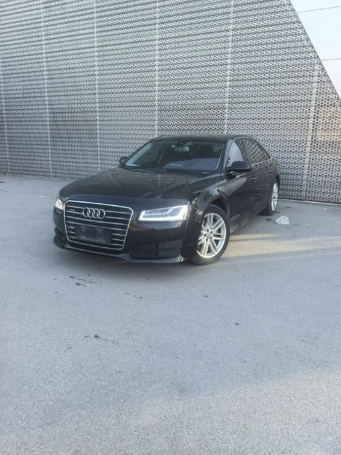 2017 Audi A8 3.0T 290HP V6 8AT