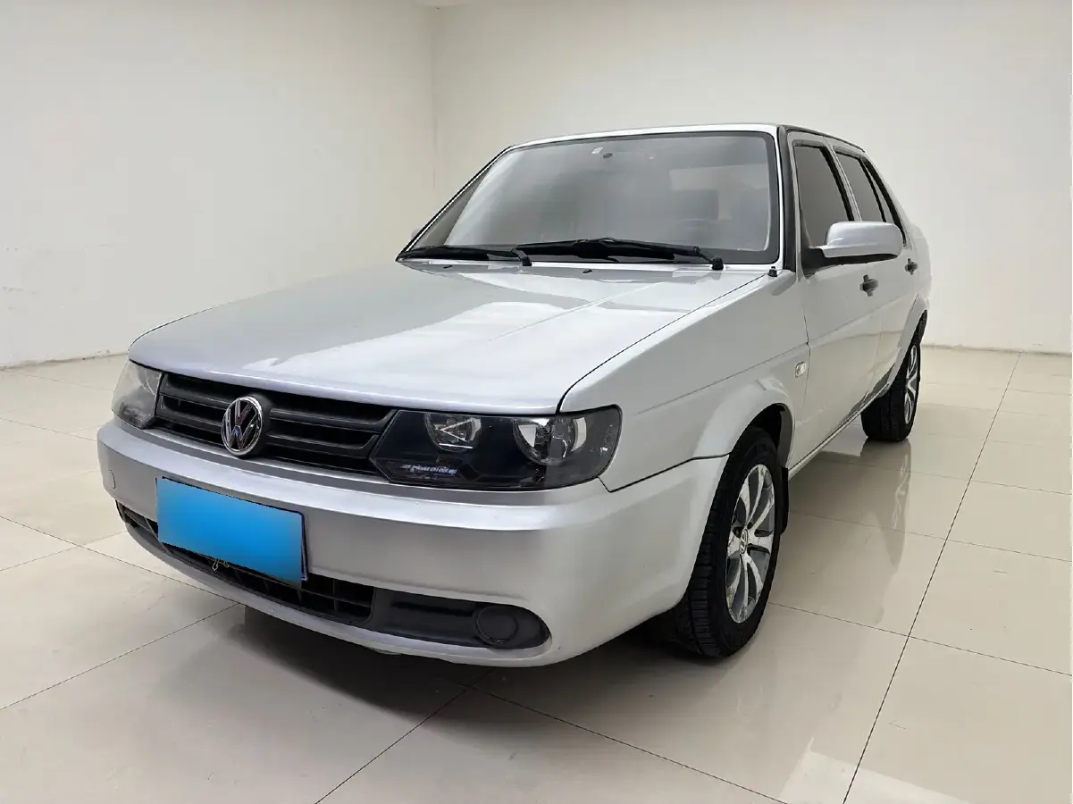 2012 Volkswagen Jetta 1.6L 95HP L4 5MT