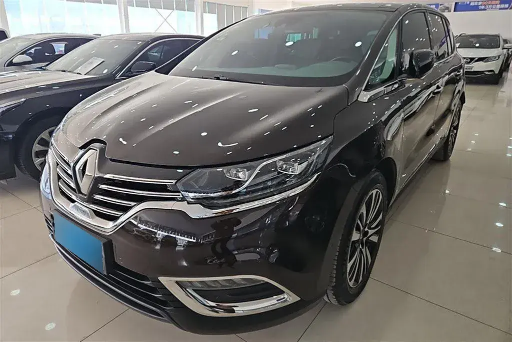 2018 Renault Espace Classic 1.8T 224HP L4 7DCT
