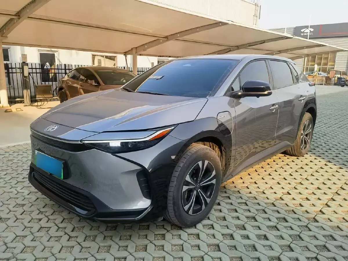 2024 Toyota BZ4X BEV 66.7KWH