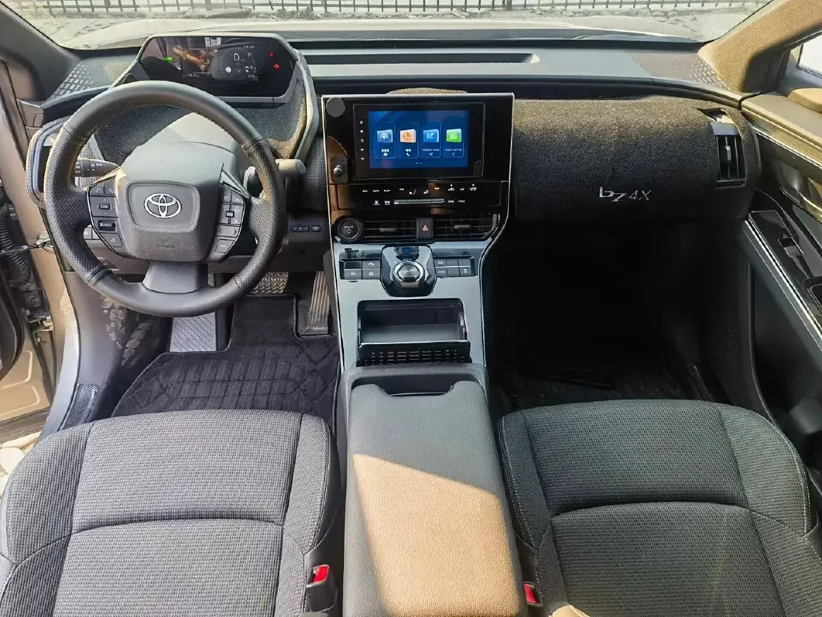 2024 Toyota BZ4X BEV 66.7KWH,autocango,china used car exporter,china ev exporter,chinese used car exporter,chinese used ev exporter