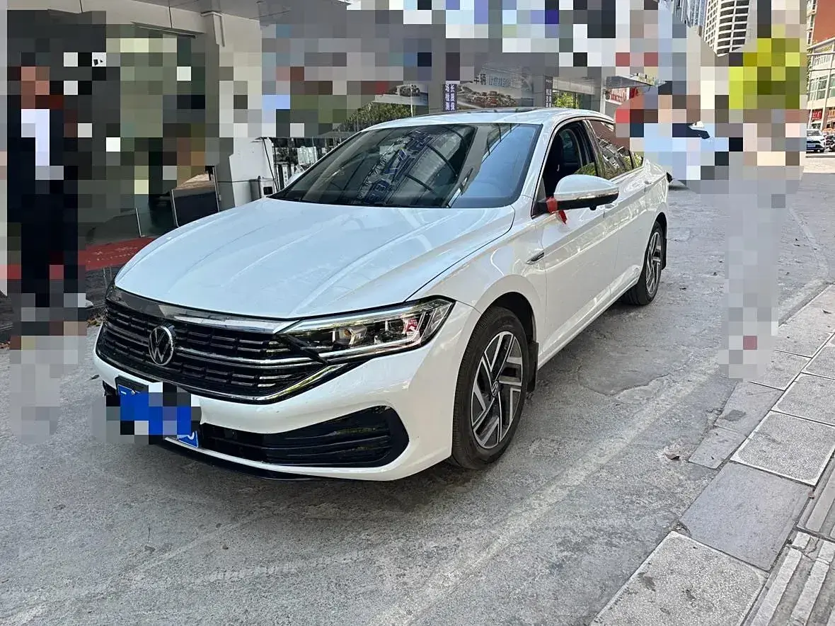 2022 Volkswagen Sagitar 1.4T 150HP L4 7DCT