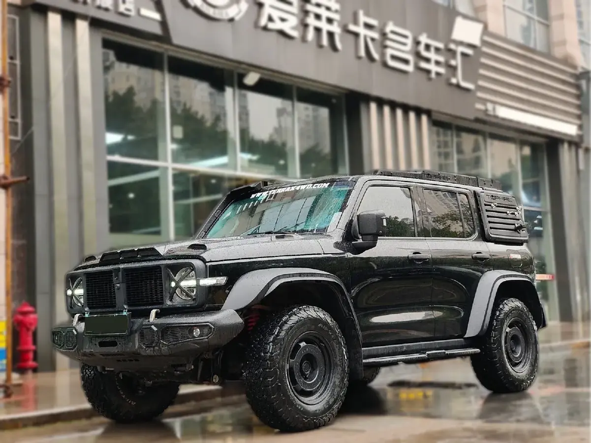 2023 Tank 300 2.0T 227HP L4 8AT