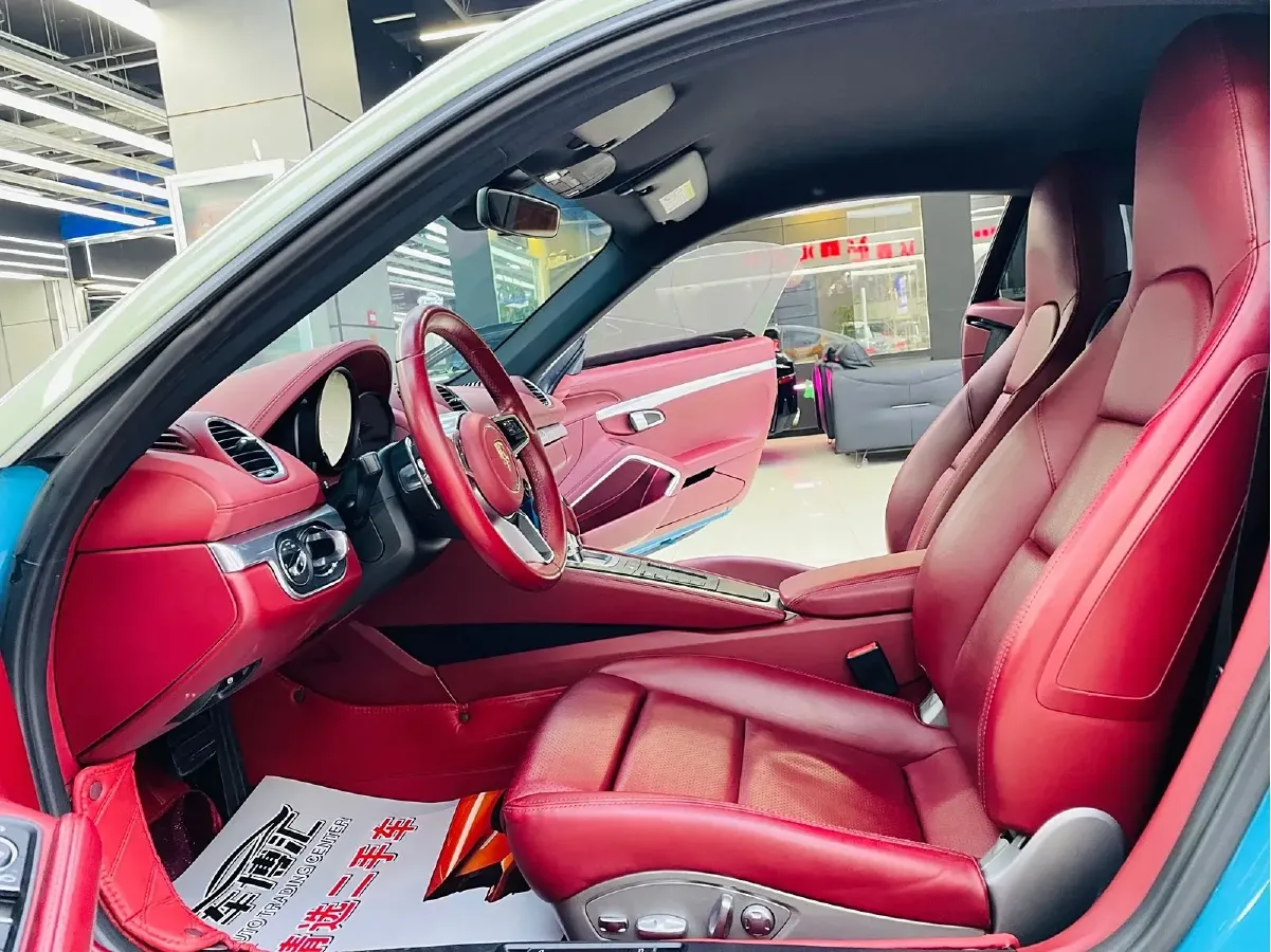 2018 Porsche 718 2.0T 250HP H4 7DCT,autocango,china used car exporter,china ev exporter,chinese used car exporter,chinese used ev exporter