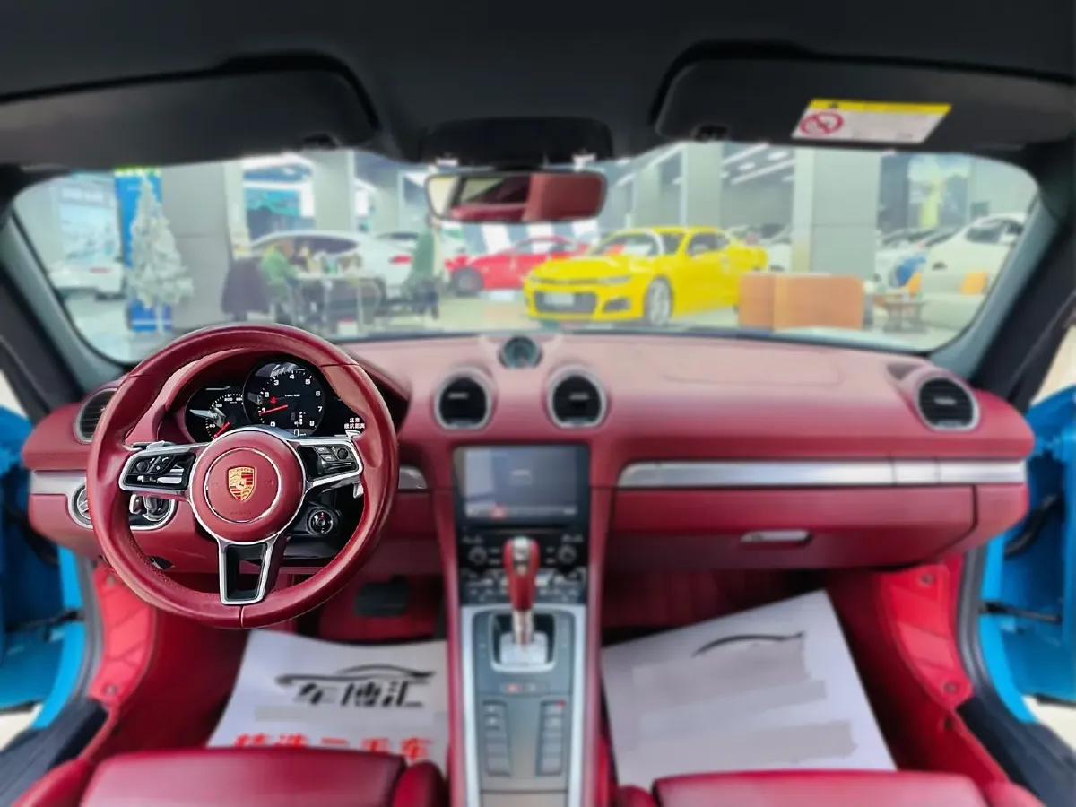 2018 Porsche 718 2.0T 250HP H4 7DCT,autocango,china used car exporter,china ev exporter,chinese used car exporter,chinese used ev exporter