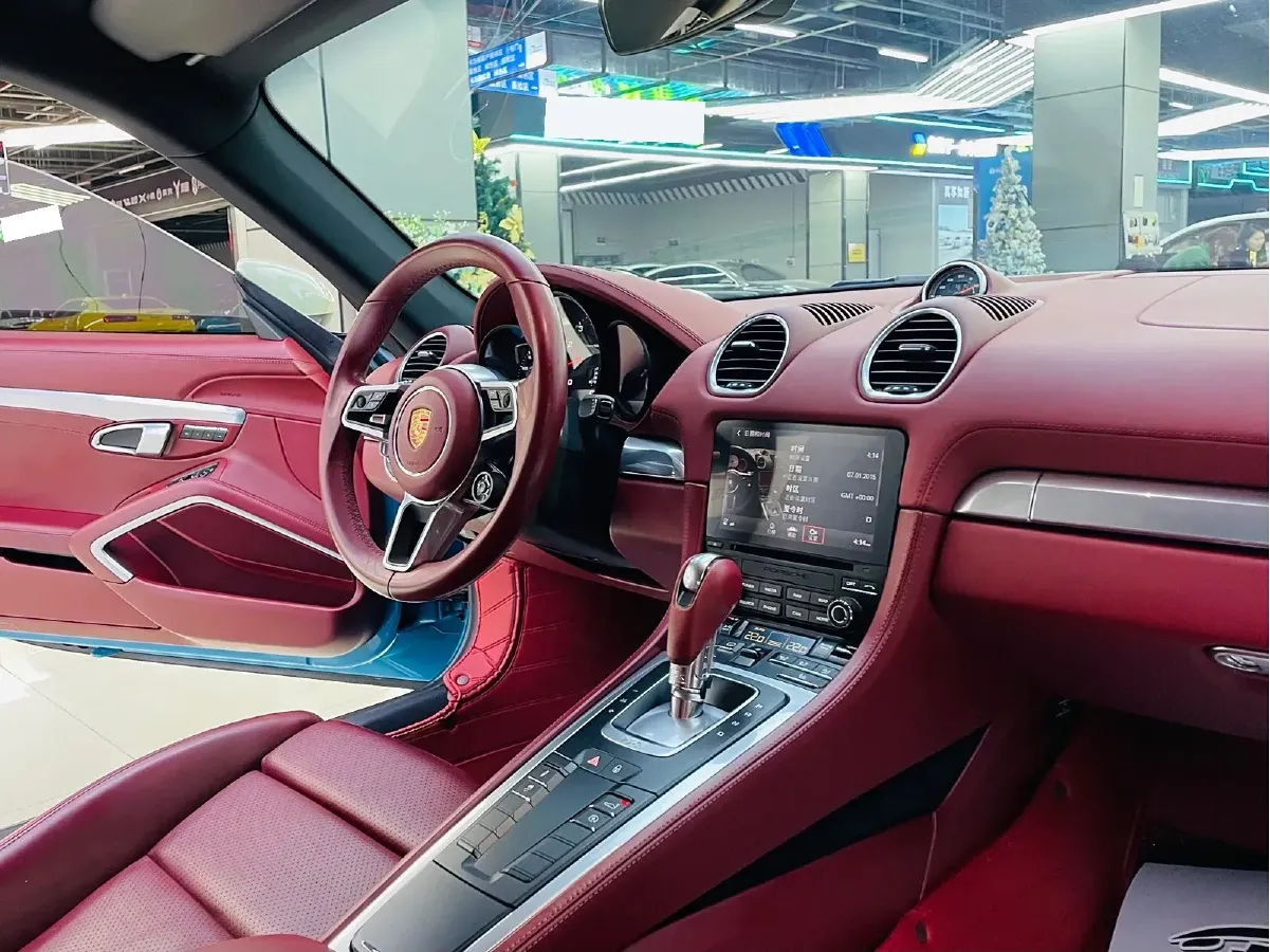 2018 Porsche 718 2.0T 250HP H4 7DCT,autocango,china used car exporter,china ev exporter,chinese used car exporter,chinese used ev exporter