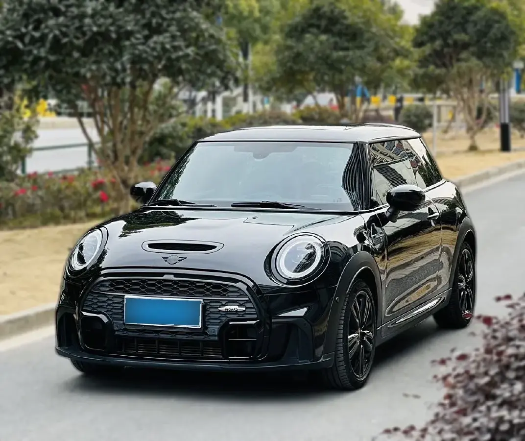 2022 MINI MINI 2.0T 192HP L4 7DCT