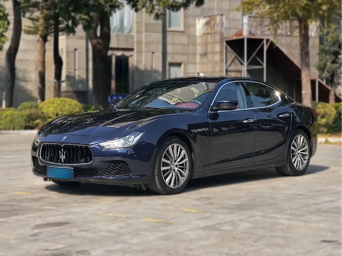 2014 Maserati Ghibli 3.0T 330HP V6 8AT