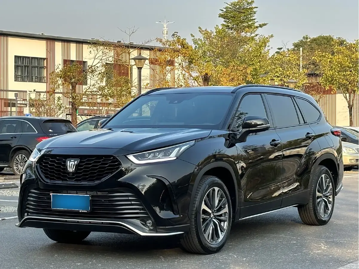 2024 Toyota Crown Kluger 2.5L 189HP L4 E-CVT Hybrid