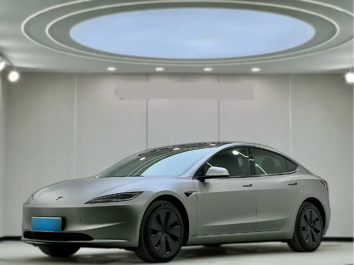 2023 Tesla Model 3 BEV 60KWH