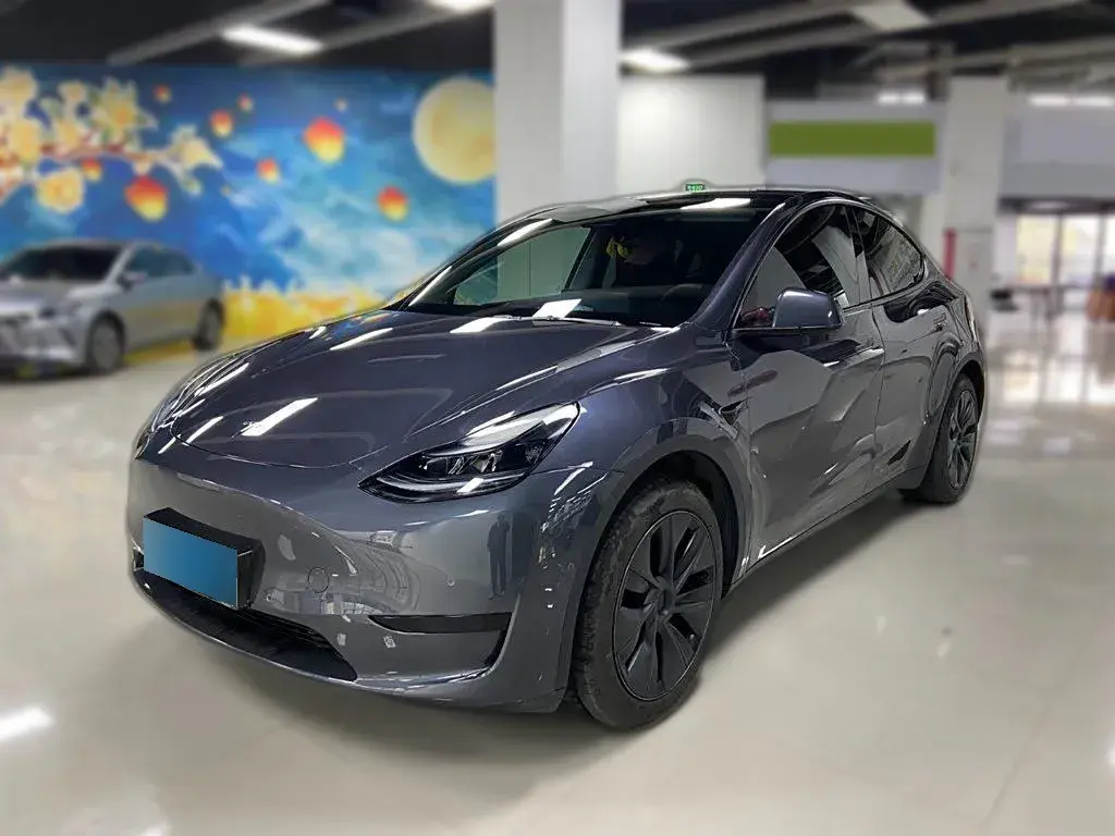 2023 Tesla Model Y BEV 60KWH