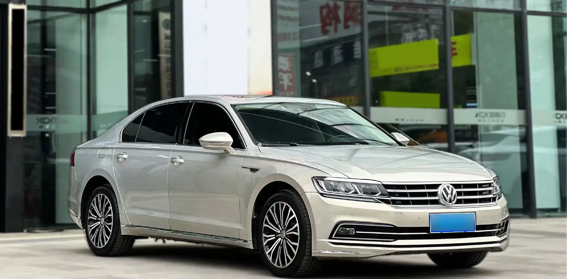 2019 Volkswagen Phideon 2.0T 224HP L4 7DCT