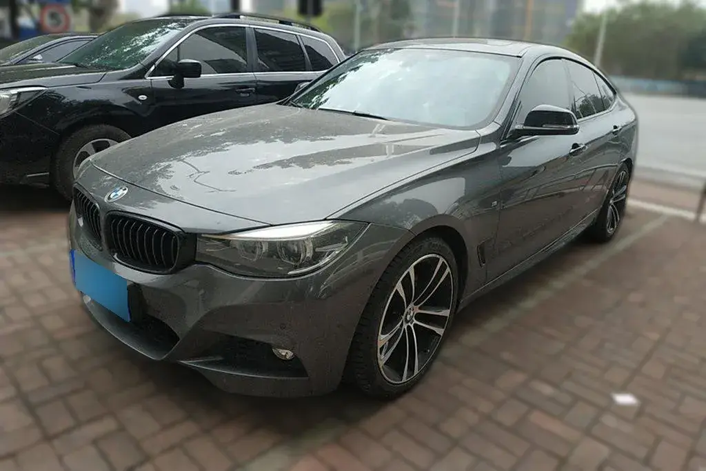 2019 BMW 3 Series GT 2.0T 252HP L4 8AT
