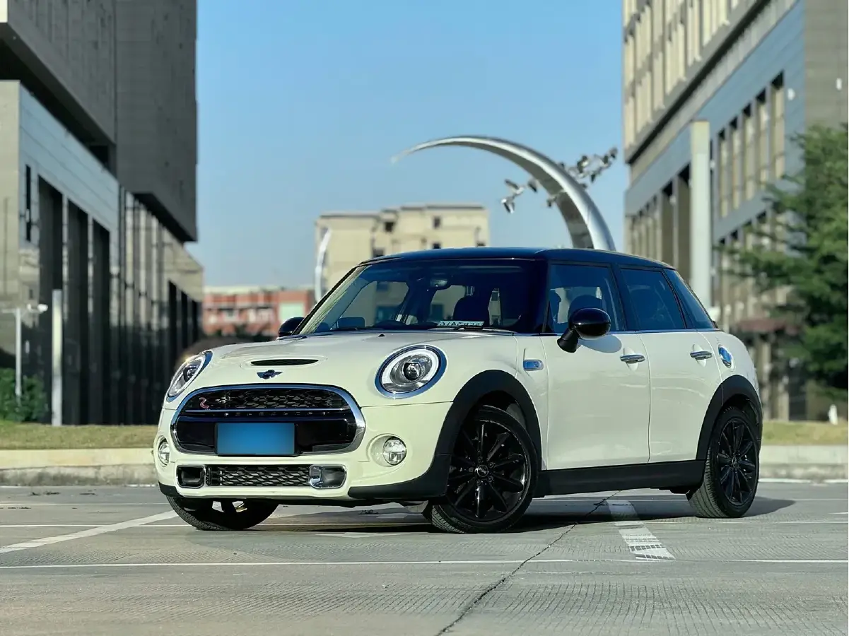 2016 MINI MINI 2.0T 192HP L4 6AT
