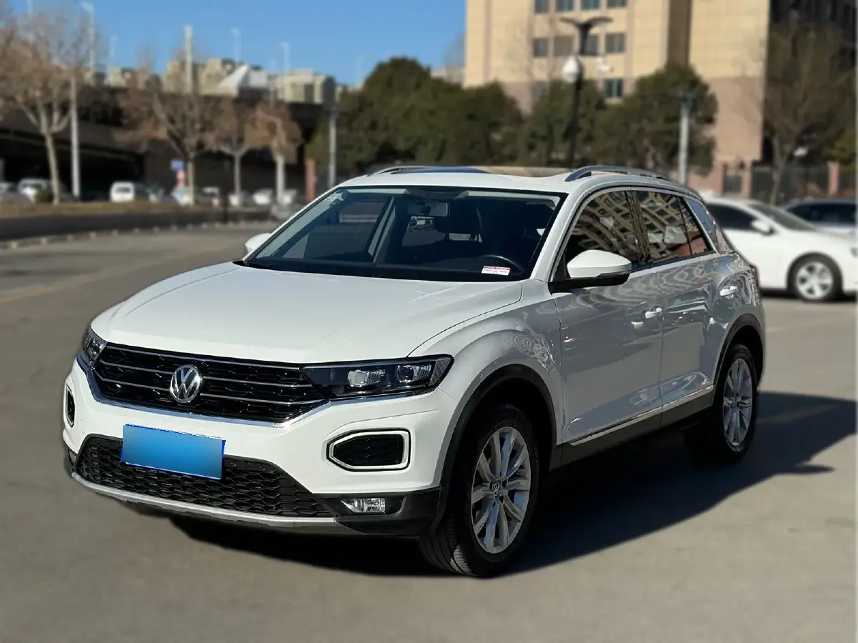 2020 Volkswagen T-Roc 1.4T 150HP L4 7DCT