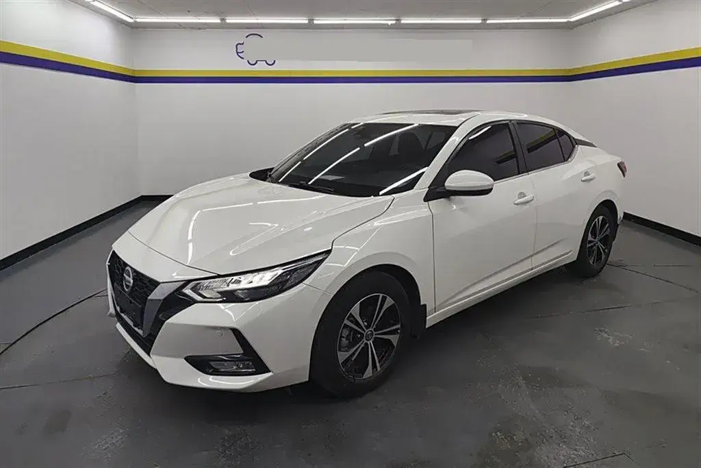 2022 Nissan Sylphy 1.6L 135HP L4 CVT