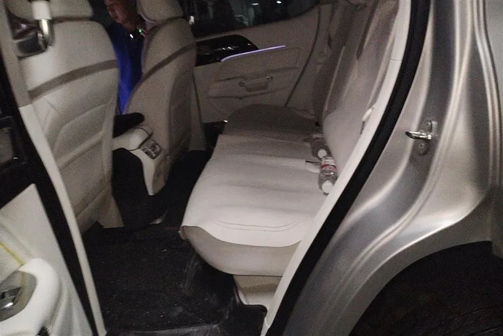 2021 Cyberspace 300 2.0T 227HP L4 8AT,autocango,china used car exporter,china ev exporter,chinese used car exporter,chinese used ev exporter