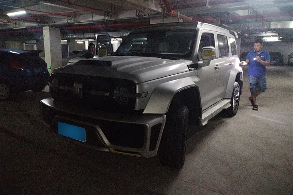 2021 Cyberspace 300 2.0T 227HP L4 8AT