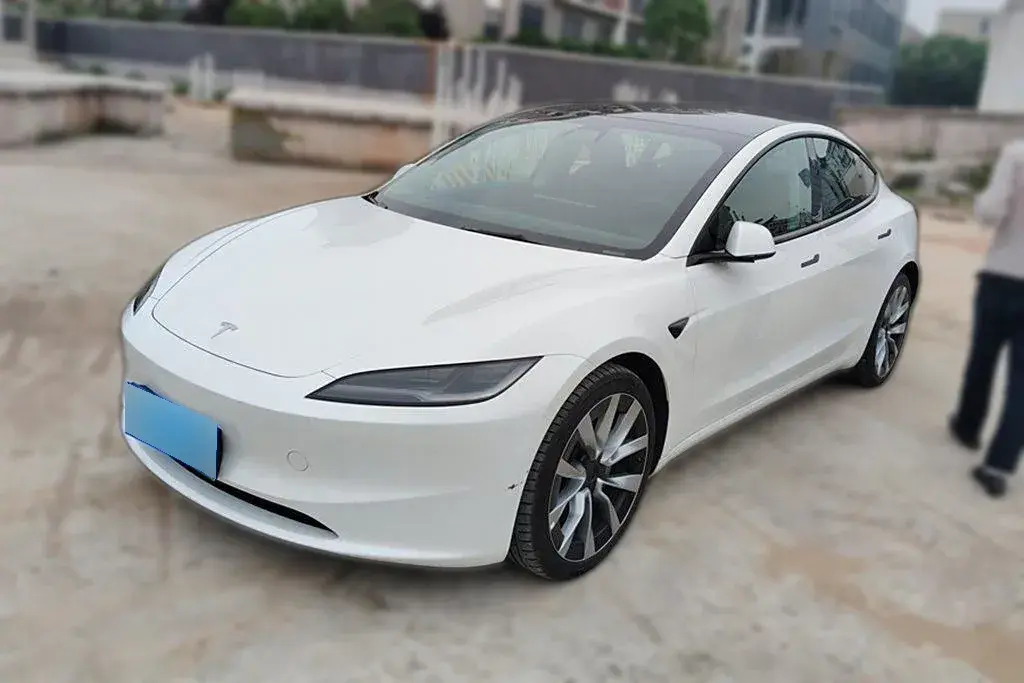 2023 Tesla Model 3 BEV 78.4KWH