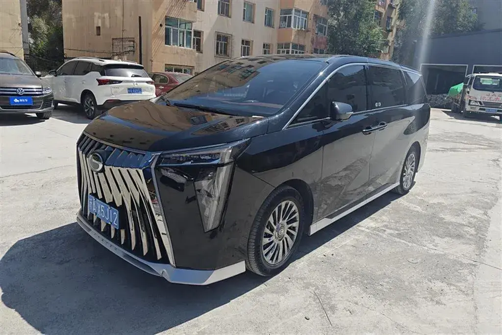 2023 GAC Trumpchi M8 2.0T 252HP L4 8AT