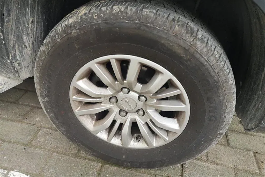 2023 BAW Calorie 2.0L 144HP L4 5MT,autocango,china used car exporter,china ev exporter,chinese used car exporter,chinese used ev exporter