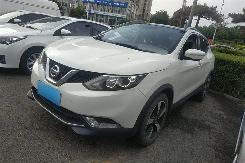 2017 Nissan Qashqai 2.0L 150HP L4 CVT
