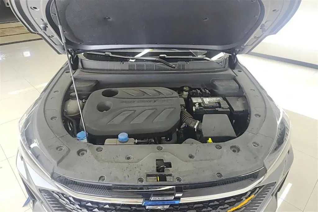 2023 ChangAn Oshan X5 Plus 1.5T 188HP L4 7DCT,autocango,china used car exporter,china ev exporter,chinese used car exporter,chinese used ev exporter