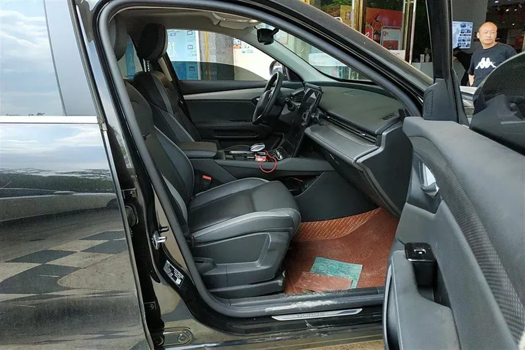 2020 Qoros 7 1.6T 204HP L4 7DCT,autocango,china used car exporter,china ev exporter,chinese used car exporter,chinese used ev exporter