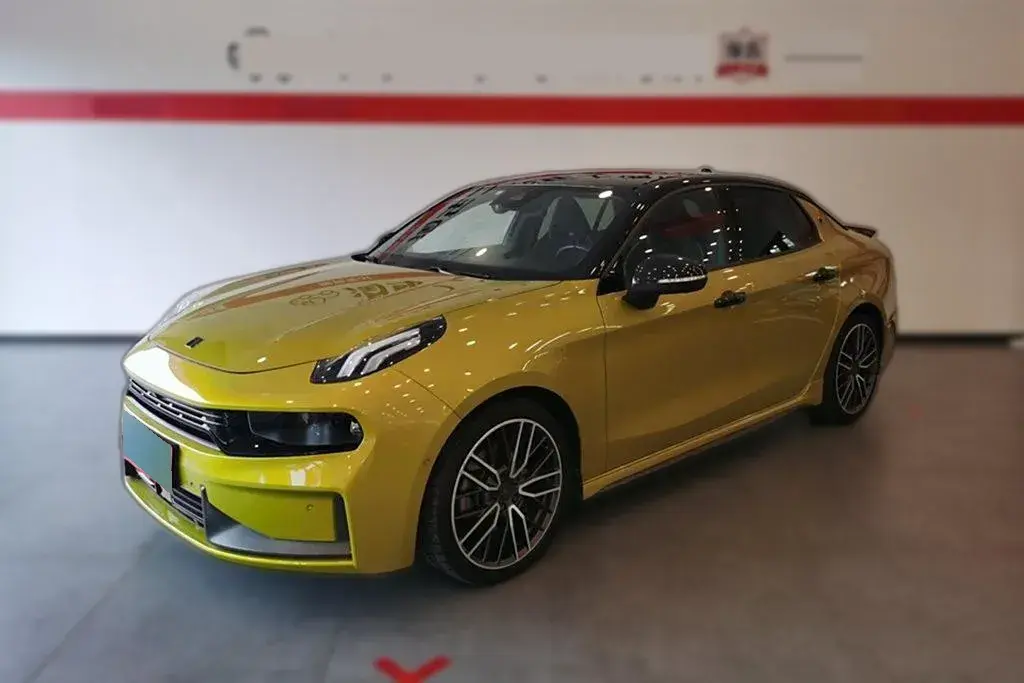 2019 LYNK&CO 03 2.0T 254HP L4 8AT