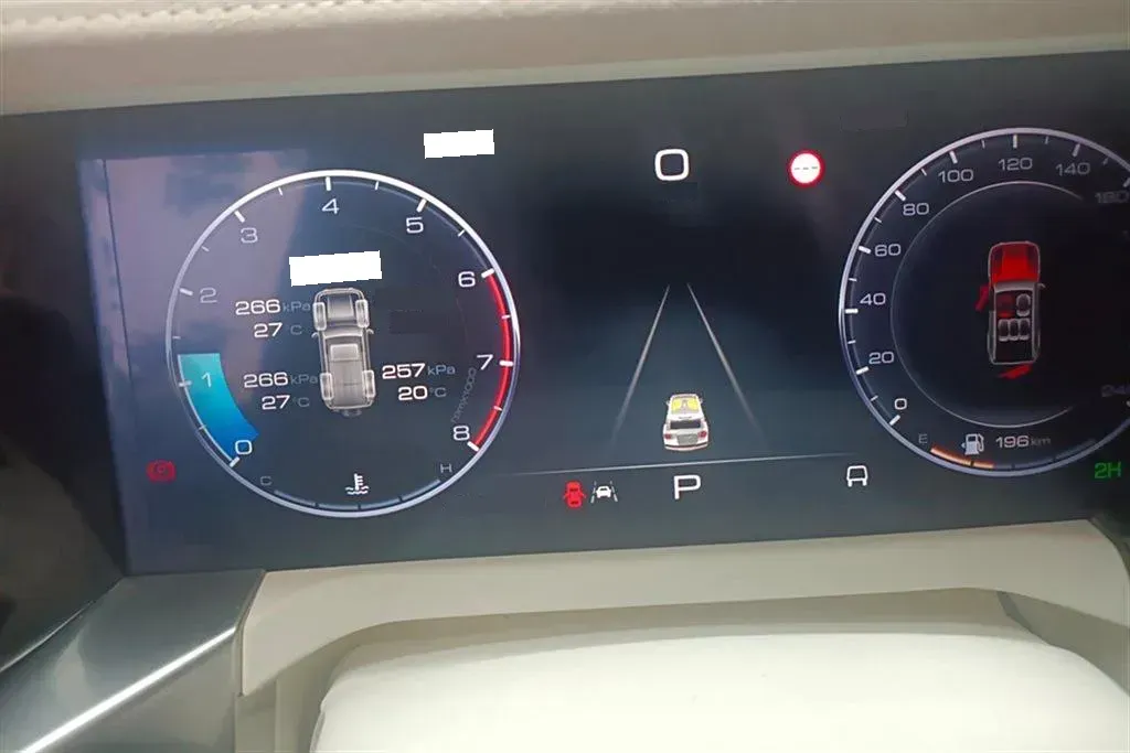 2021 Cyberspace 300 2.0T 227HP L4 8AT,autocango,china used car exporter,china ev exporter,chinese used car exporter,chinese used ev exporter