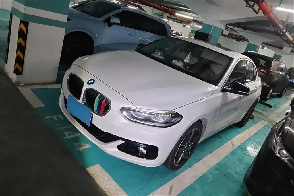 2018 BMW 1 Series 1.5T 136HP L3 6AT
