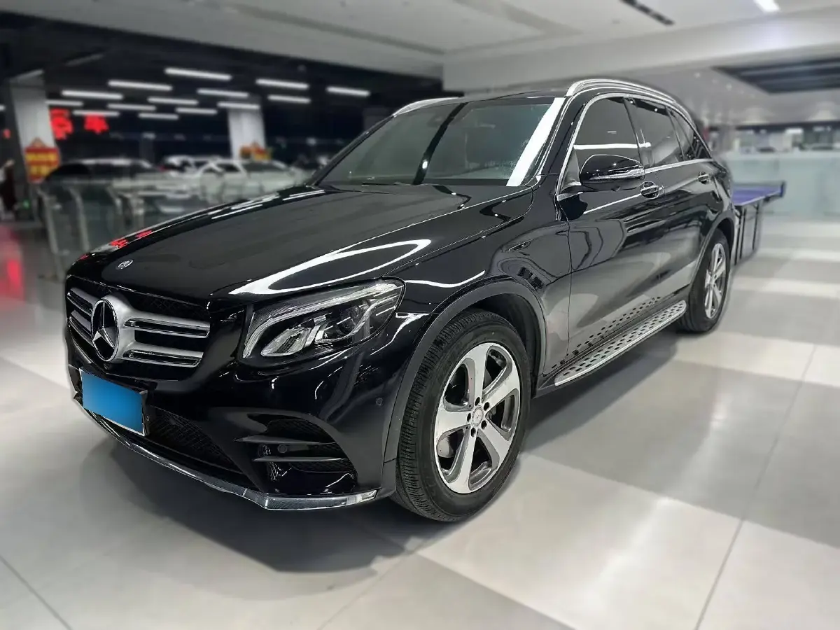 2017 Mercedes-Benz GLC Class 2.0T 211HP L4 9AT