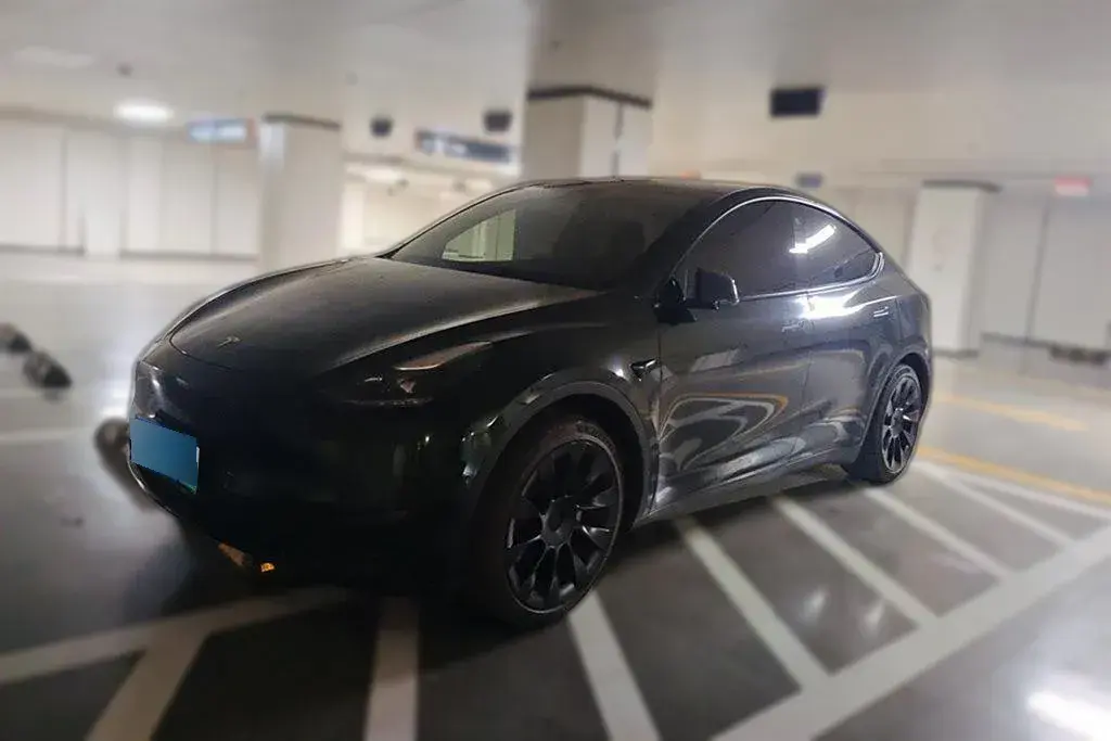 2021 Tesla Model Y BEV 60KWH