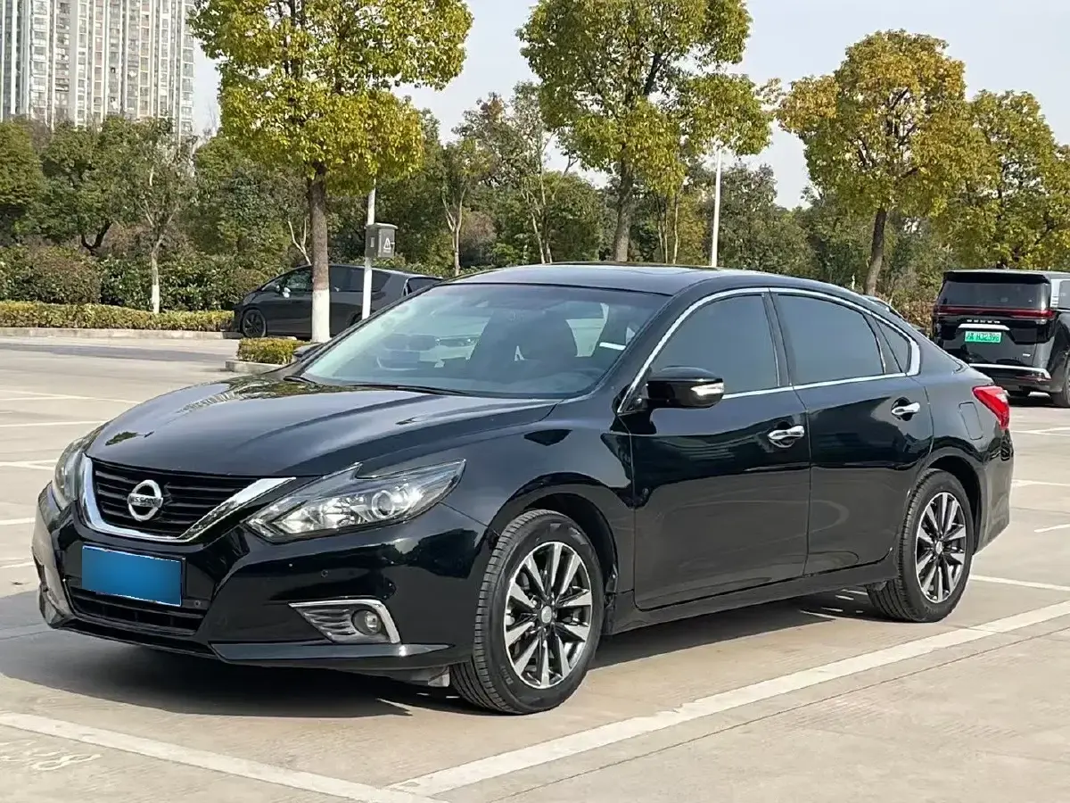 2016 Nissan Teana 2.0L 150HP L4 CVT
