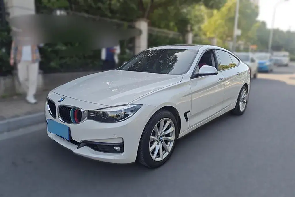 2019 BMW 3 Series GT 2.0T 184HP L4 8AT