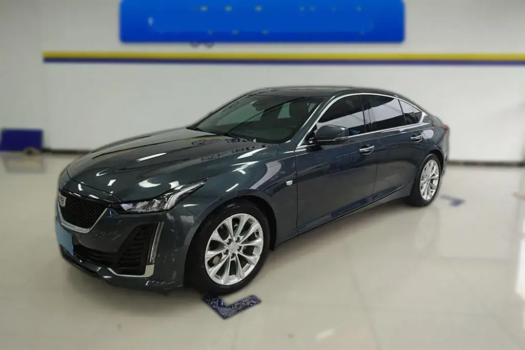 2021 Cadillac CT5 2.0T 237HP L4 10AT