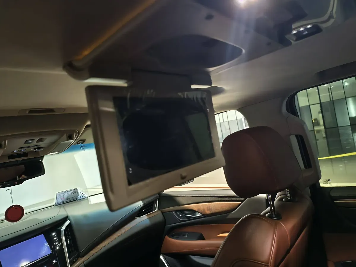 2017 Cadillac ESCALADE 6.2L 426HP V8 8AT,autocango,china used car exporter,china ev exporter,chinese used car exporter,chinese used ev exporter